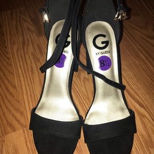 Guess black heels